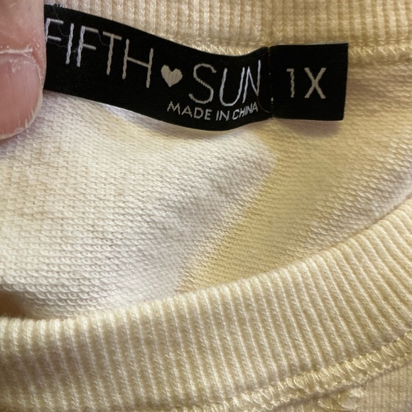 Fifth Sun There is no planet B Sweatshirt - Picture 2 of 10